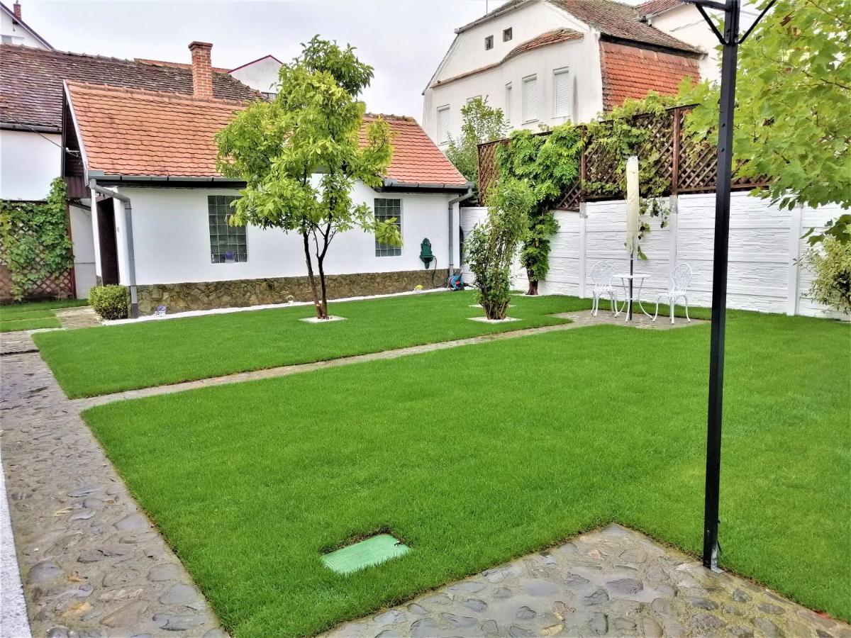 Tudor House *
